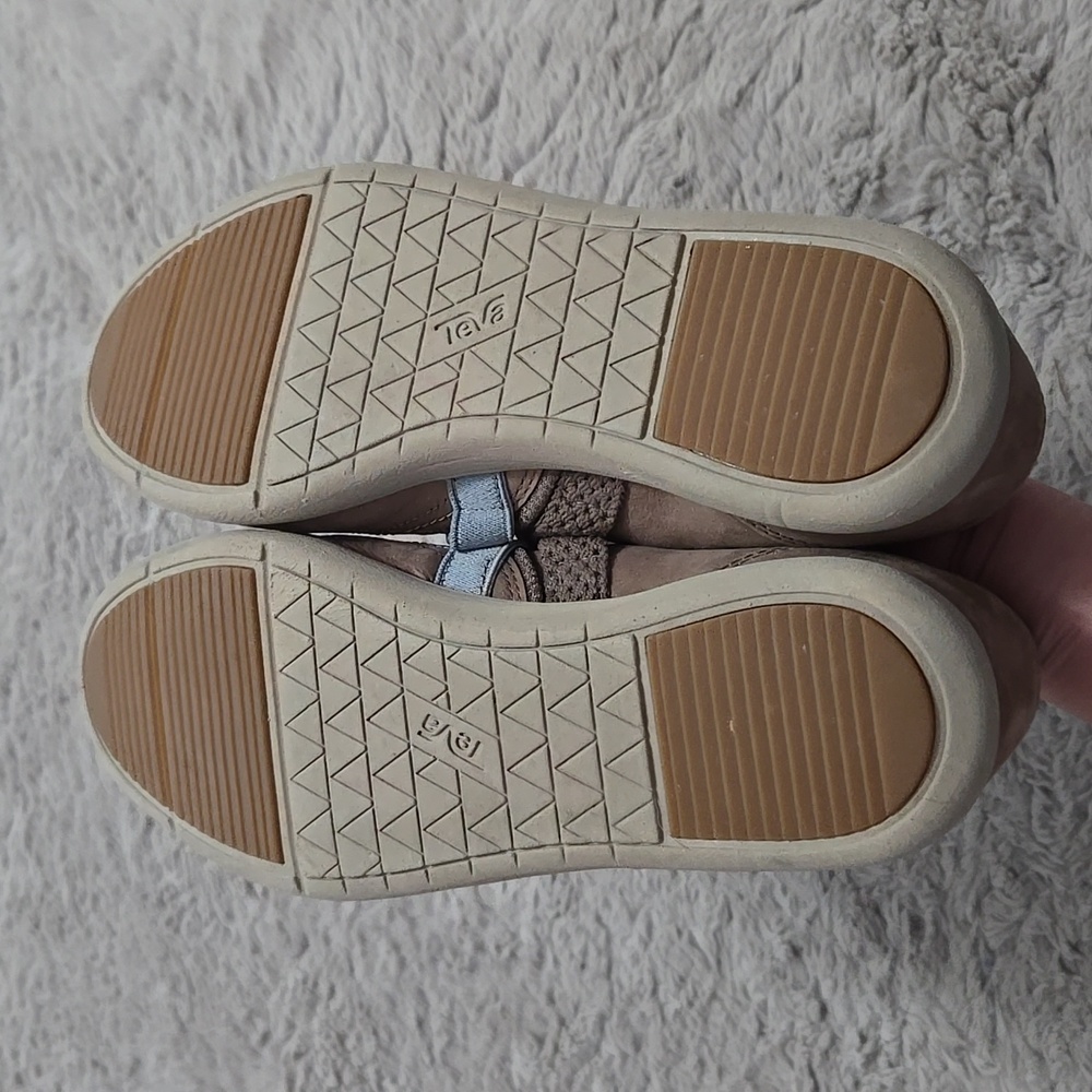 Teva hydro life slip on Mary Jane shoes size 8.5 - Picture 8 of 11